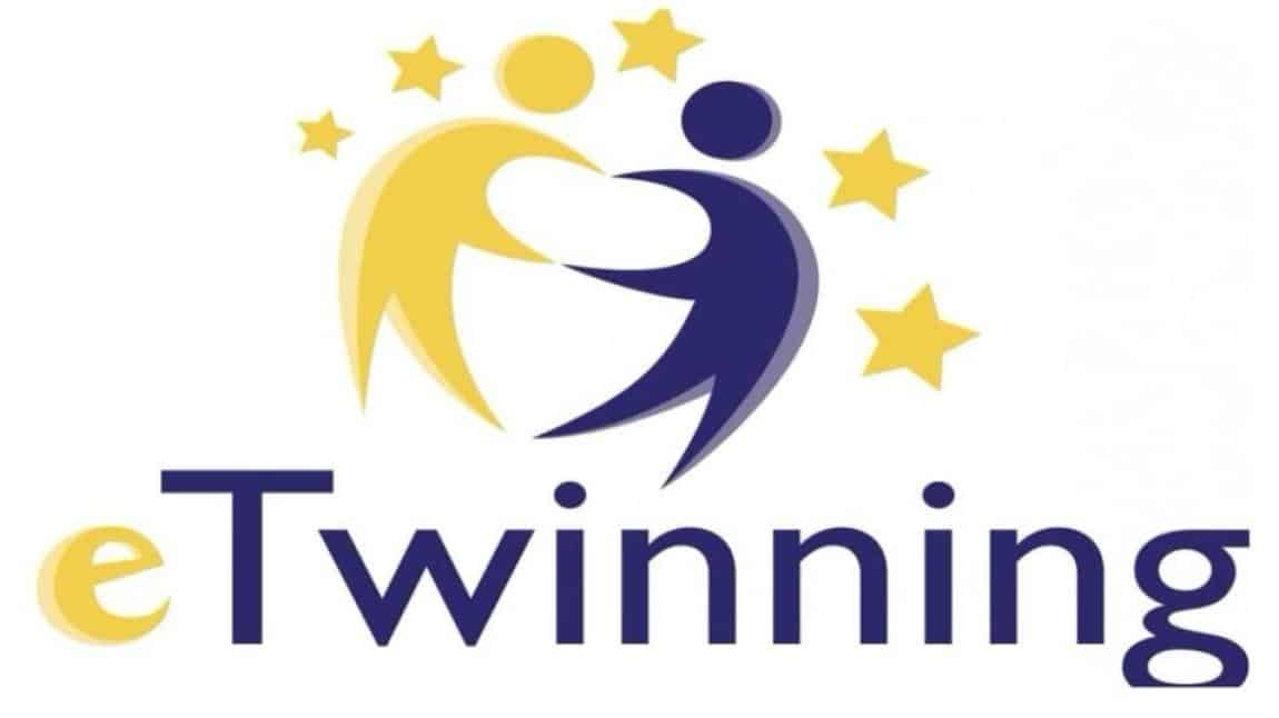 ETwinning’in kapısını ÇAL’ıyoruz!